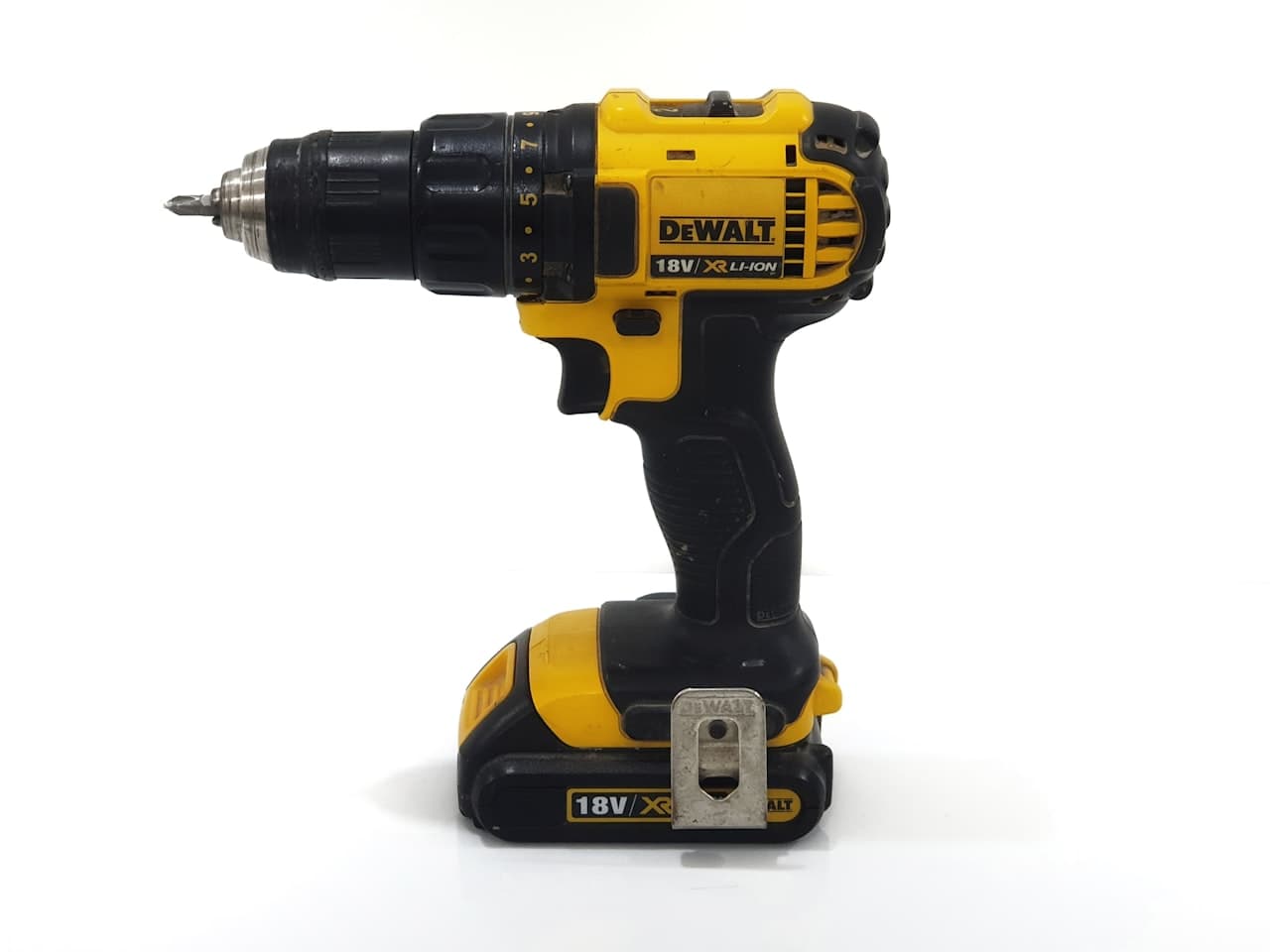 Bosch Drill Profesionale GSB 18V